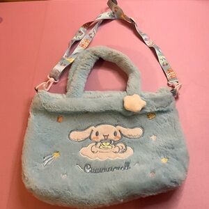 Hello Kitty Light Blue Cinnamaroll plush crossbody tote bag